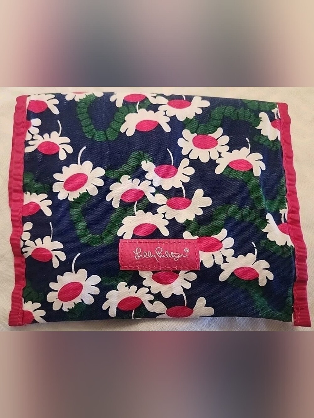 Lilly Pulitzer Navy Daisy Print Pouch Bag Travel Wipeable Liner Hook Loop Close